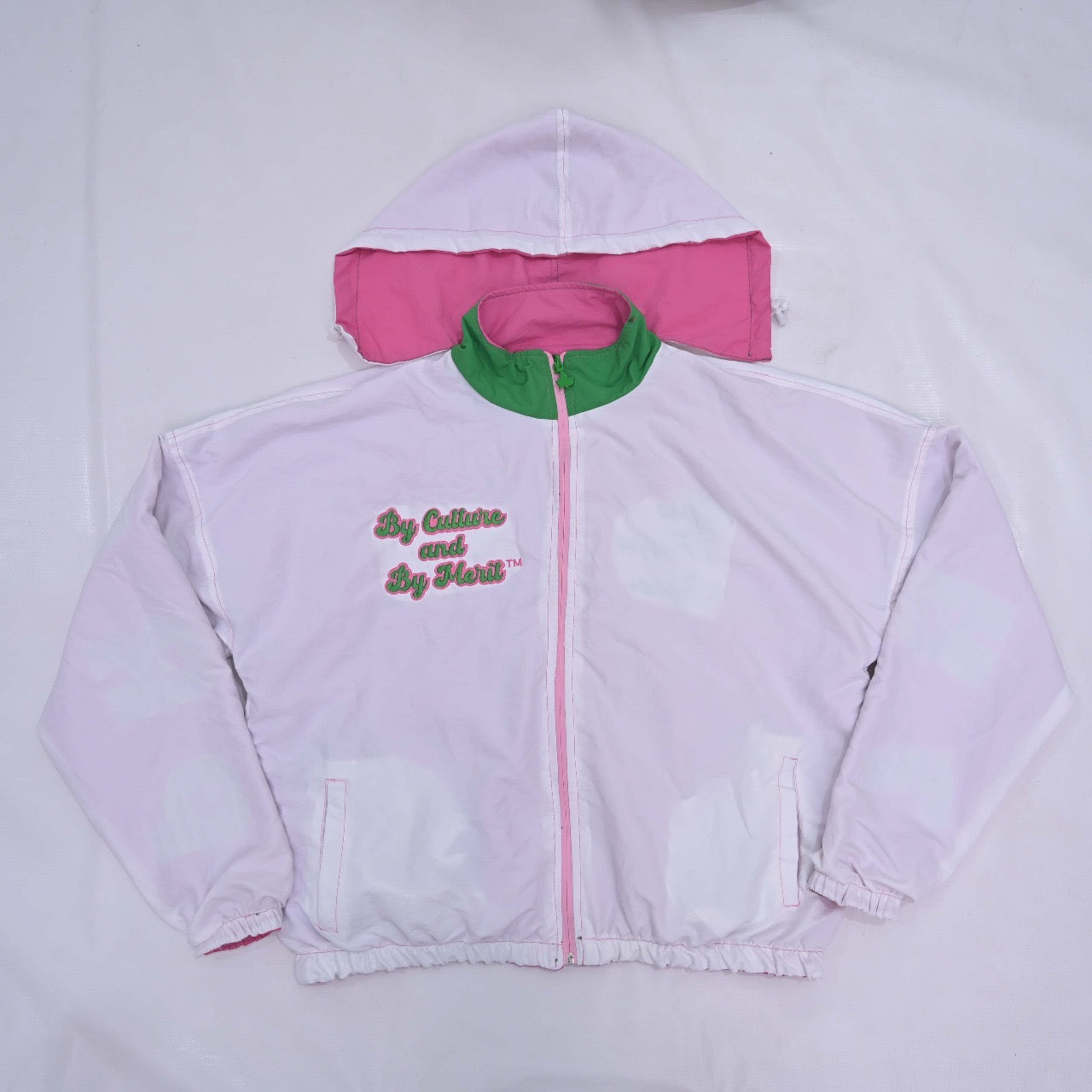 Alpha Kappa Alpha Sorority, Inc. Reversible Windbreaker(pink/white)