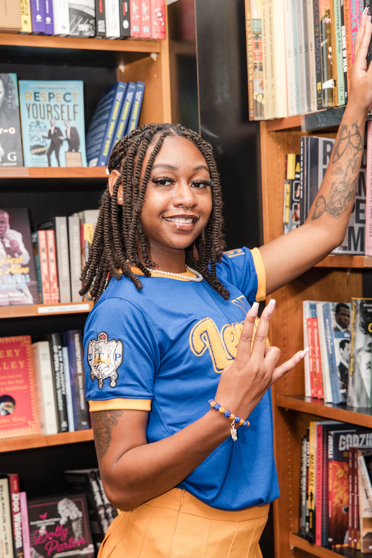Sigma Gamma Rho Sorority, Inc. Legacy T-shirt (blue)